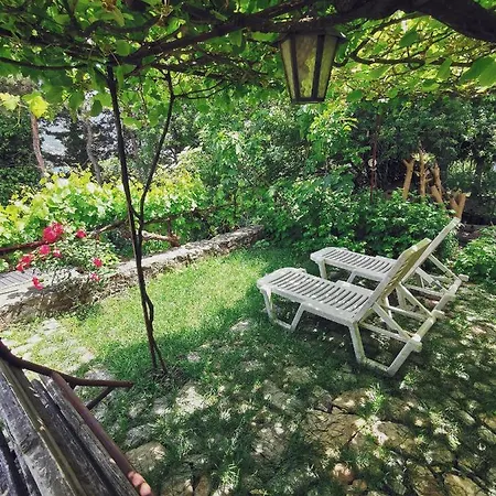 Chardak Apartment